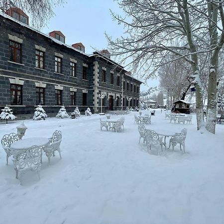 Hotel Katerina Sarayi 1877 Kars Exterior photo